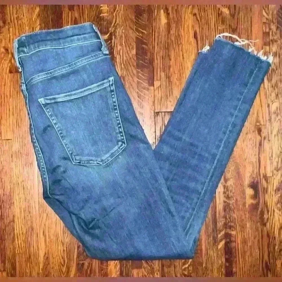 AGOLDE Sophie High Rise Skinny Crop with Raw Hem in Dark Blue Wash - Picture 12 of 12